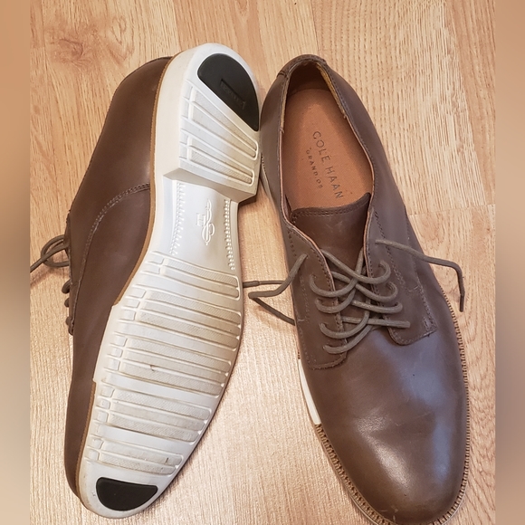 Mens Cole Haan shoes - Picture 5 of 6